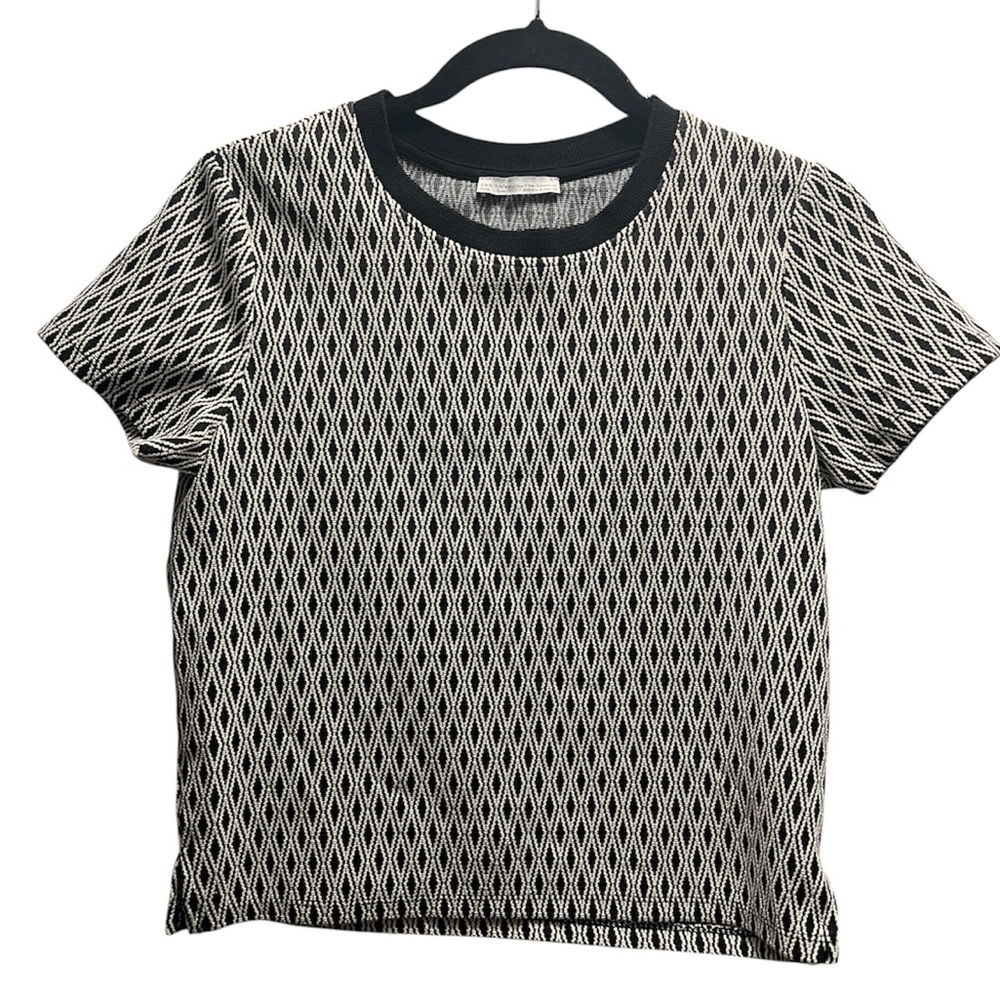 Zara Black and White Diamond Patterned T-Shirt Top- Size M (Fits like a small)